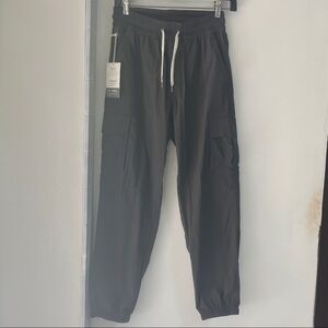 Vuori grey Scout Cargo Joggers